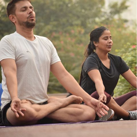 meg-reynolds-meditation-retreat-activities_breathwork